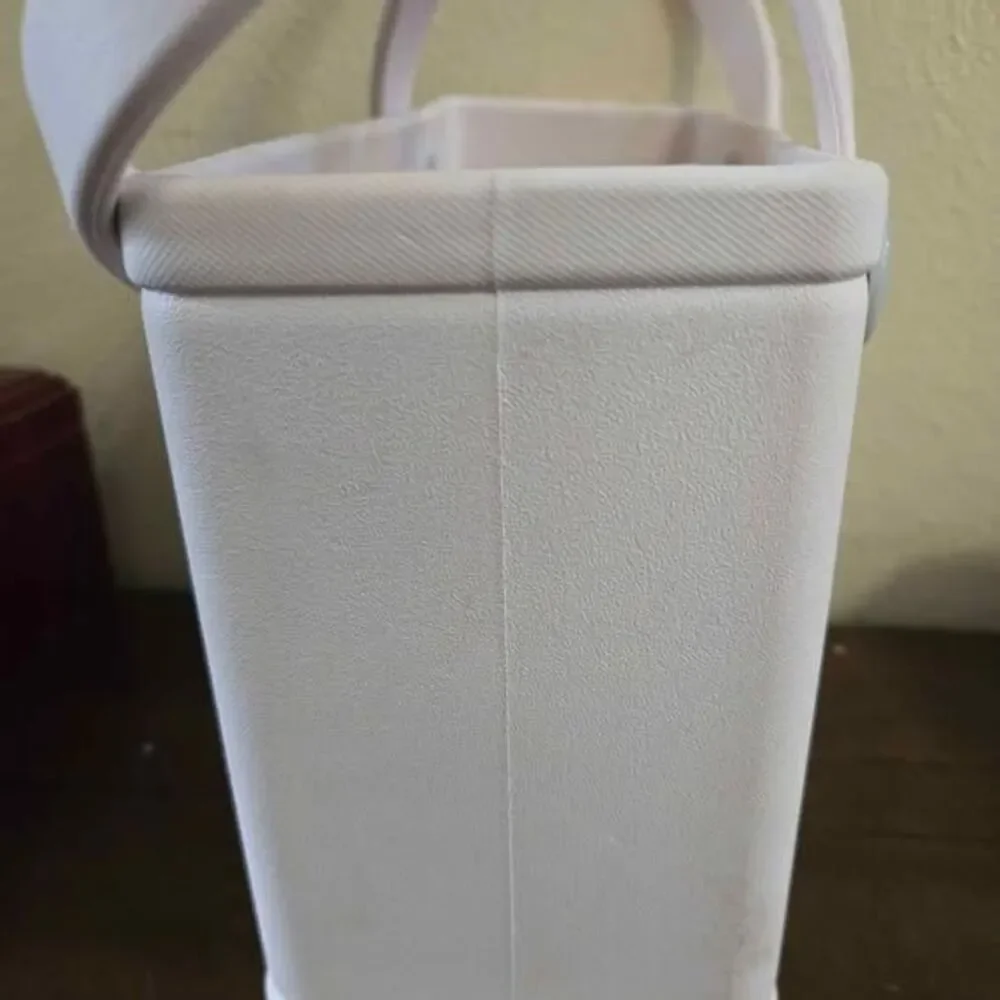 Bitty BOGG Bag - Light Pink - Good Condition -  11
